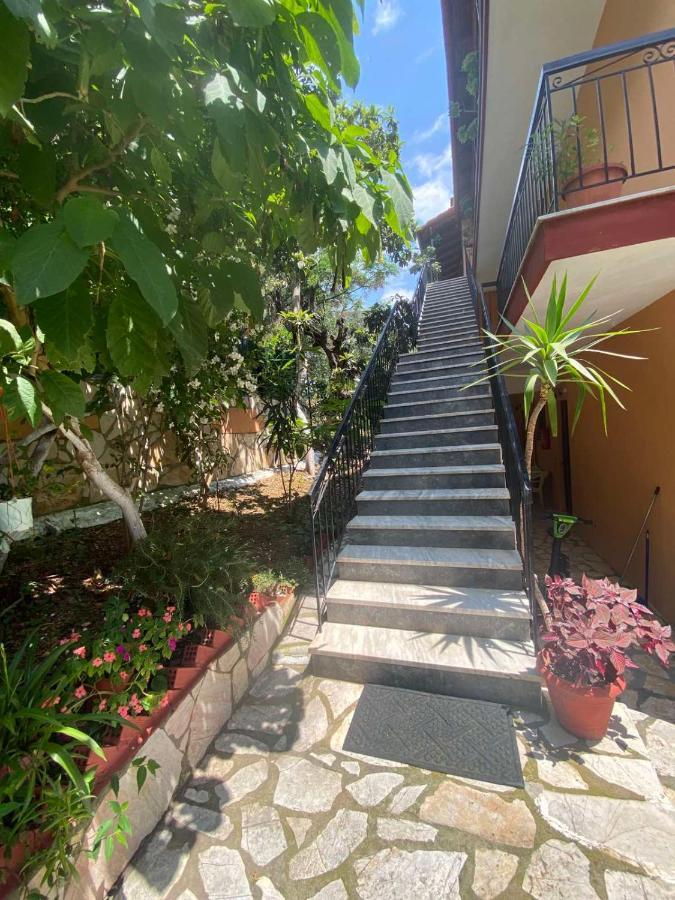 Emilios See View Apartment برباتي المظهر الخارجي الصورة