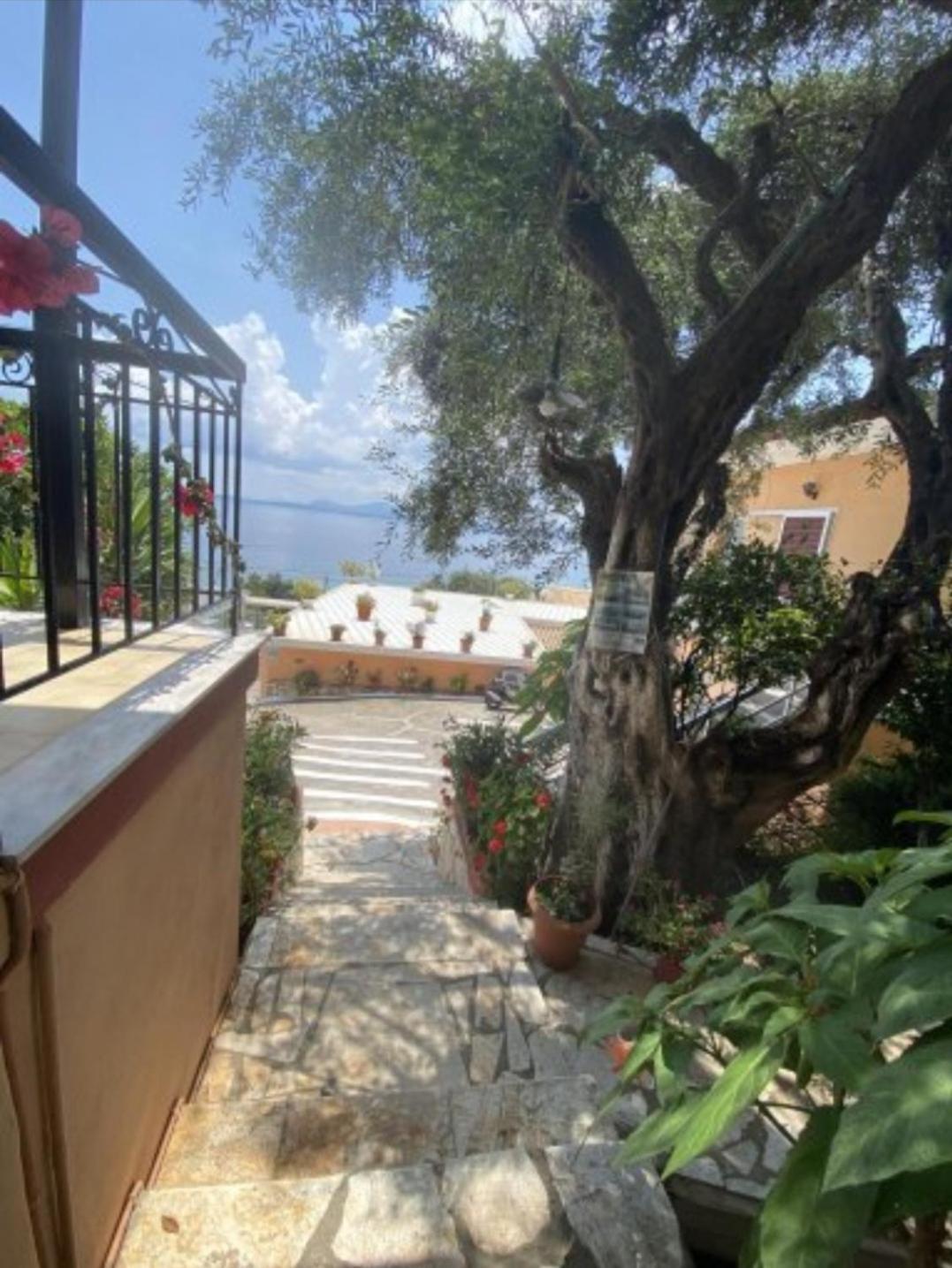 Emilios See View Apartment برباتي المظهر الخارجي الصورة